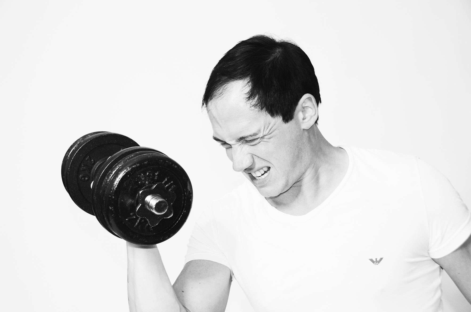 Legen wir Knarre und Samurai-Schwert mal beiseite: Was machst du eigentlich, während du auf die Likes deiner Fans wartest?